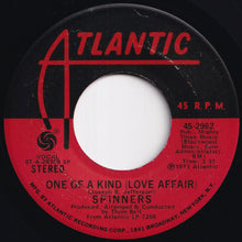 画像をギャラリービューアに読み込む, Spinners - One Of A Kind (Love Affair) / Don't Let The Green Grass Fool You (7 inch Record / Used)
