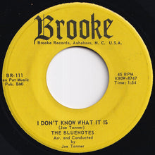 画像をギャラリービューアに読み込む, Bluenotes -  I Don't Know What It Is / You Can't Get Away From Love (7 inch Record / Used)
