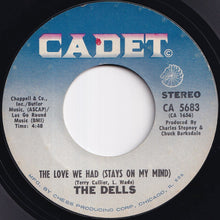 画像をギャラリービューアに読み込む, Dells - The Love We Had (Stays On My Mind) / Freedom Means (7 inch Record / Used)
