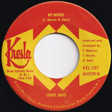 画像をギャラリービューアに読み込む, Court Davis - My Words / The World Keeps Spinning (7 inch Record / Used)
