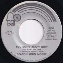 画像をギャラリービューアに読み込む, Deacon John Moore - Many Rivers To Cross / You Don't Know How (To Turn Me On) (7 inch Record / Used)
