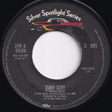 画像をギャラリービューアに読み込む, Jan &amp; Dean - Surf City / Ride The Wild Surf  (7 inch Record / Used)
