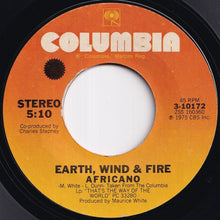 画像をギャラリービューアに読み込む, Earth, Wind &amp; Fire - That's The Way Of The World / Africano (7 inch Record / Used)
