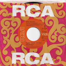 画像をギャラリービューアに読み込む, Nina Simone - To Be Young, Gifted, And Black / Save Me (7 inch Record / Used)
