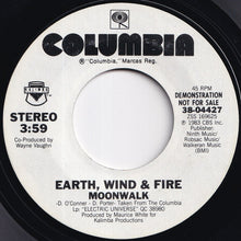 Load image into Gallery viewer, Earth, Wind &amp; Fire - Moonwalk / Moonwalk (7 inch Record / Used)
