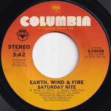 画像をギャラリービューアに読み込む, Earth, Wind &amp; Fire - Saturday Nite / Departure (7 inch Record / Used)
