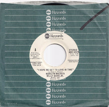 画像をギャラリービューアに読み込む, Marilyn McCoo &amp; Billy Davis Jr. - I Hope We Get To Love In Time (Stereo) / (Mono) (7 inch Record / Used)
