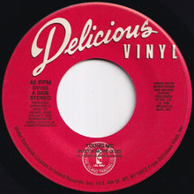 画像をギャラリービューアに読み込む, Young MC - Bust A Move / Got More Rhymes (7 inch Record / Used)
