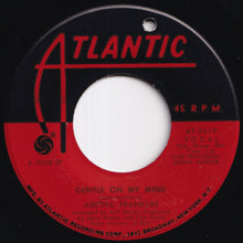 画像をギャラリービューアに読み込む, Aretha Franklin - I Can't See Myself Leaving You / Gentle On My Mind (7 inch Record / Used)
