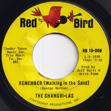 画像をギャラリービューアに読み込む, Shangri-Las - Remember (Walkin' In The Sand) / It's Easier To Cry (7 inch Record / Used)
