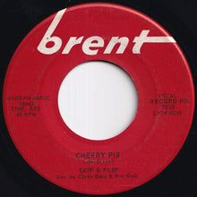 画像をギャラリービューアに読み込む, Skip and Flip - Cherry Pie / (I'll Quit) Cryin' Over You (7 inch Record / Used)
