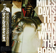 画像をギャラリービューアに読み込む, Miles Davis - The Man With The Horn (LP Record / Used)
