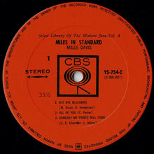 画像をギャラリービューアに読み込む, Miles Davis - Miles In Standard (LP Record / Used)
