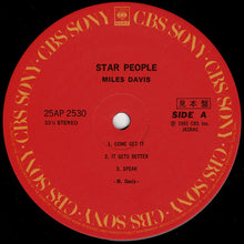 画像をギャラリービューアに読み込む, Miles Davis - Star People (LP Record / Used)
