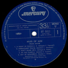 画像をギャラリービューアに読み込む, Miles Davis - Miles Of Jazz (LP Record / Used)
