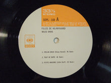 画像をギャラリービューアに読み込む, Miles Davis - Filles De Kilimanjaro (LP-Vinyl Record/Used)
