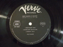 画像をギャラリービューアに読み込む, Dizzy Gillespie - At Newport (LP-Vinyl Record/Used)

