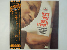 Laden Sie das Bild in den Galerie-Viewer, McCoy Tyner - Live At Newport (Gatefold LP-Vinyl Record/Used)
