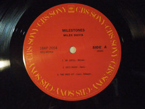 Miles Davis - Milestones (LP-Vinyl Record/Used)