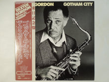 Laden Sie das Bild in den Galerie-Viewer, Dexter Gordon - Gotham City (LP-Vinyl Record/Used)
