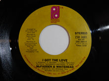 画像をギャラリービューアに読み込む, McFadden &amp; Whitehead - Ain&#39;t No Stoppin&#39; Us Now / I Got The Love (7inch-Vinyl Record/Used)
