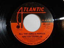 画像をギャラリービューアに読み込む, Aretha Franklin - All The King&#39;s Horses / April Fools (7inch-Vinyl Record/Used)
