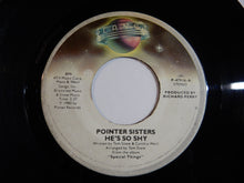 画像をギャラリービューアに読み込む, Pointer Sisters - He&#39;s So Shy / Movin&#39; On (7inch-Vinyl Record/Used)
