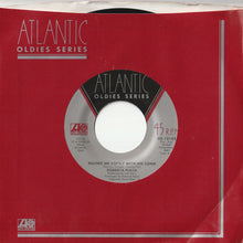 Load image into Gallery viewer, Roberta Flack - Killing Me Softly With His Song / Trade Winds (7inch-Vinyl Record/Used)
