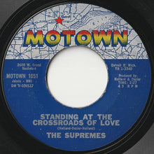 画像をギャラリービューアに読み込む, Supremes - When The Lovelight Starts Shining Through His Eyes / Standing At The Crossroads Of Love (7inch-Vinyl Record/Used)
