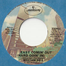 Load image into Gallery viewer, William Bell - Easy Comin&#39; Out (Hard Goin&#39; In) / Your Love Keeps Me Going (7inch-Vinyl Record/Used)
