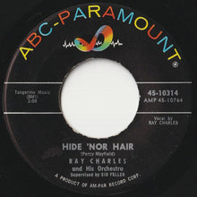 画像をギャラリービューアに読み込む, Ray Charles And His Orchestra - At The Club / Hide &#39;Nor Hair (7 inch Record / Used)
