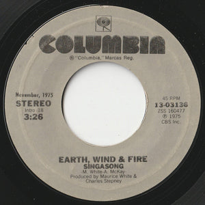 Earth, Wind & Fire - Let's Groove / Singasong (7 inch Record / Used)