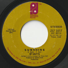 Load image into Gallery viewer, O&#39;Jays - Back Stabbers / Sunshine (7 inch Record / Used)
