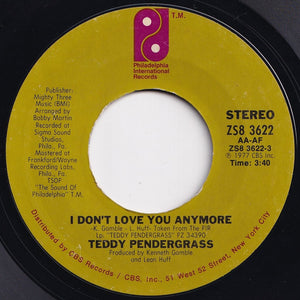 Teddy Pendergrass - I Don't Love You Anymore / Somebody Told Me (7 inch Record / Used)