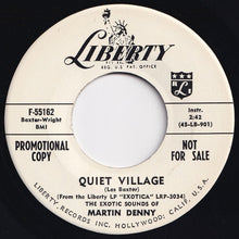 画像をギャラリービューアに読み込む, Martin Denny - Quiet Village / Llama Serenade (7 inch Record / Used)
