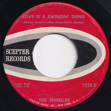 画像をギャラリービューアに読み込む, Shirelles - Soldier Boy / Love Is A Swingin&#39; Thing (7 inch Record / Used)
