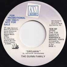 画像をギャラリービューアに読み込む, Guinn Family - Dreamin&#39; / Dreamin&#39; (7 inch Record / Used)
