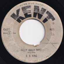 画像をギャラリービューアに読み込む, B.B. King - Hully Gully Twist / Gonna Miss You Around Here (7 inch Record / Used)
