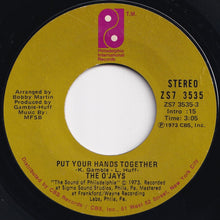 Load image into Gallery viewer, O&#39;Jays - Put Your Hands Together / You Got Your Hooks In Me (7 inch Record / Used)
