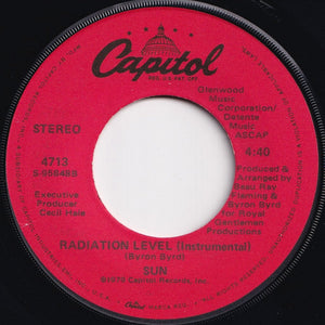 Sun - Radiation Level / (Instrumental) (7 inch Record / Used)