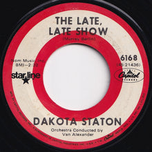 Laden Sie das Bild in den Galerie-Viewer, Dakota Staton - My Funny Valentine / The Late, Late Show (7 inch Record / Used)
