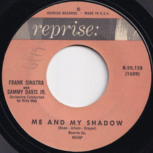 画像をギャラリービューアに読み込む, Frank Sinatra, Sammy Davis Jr. - Me And My Shadow / Sam&#39;s Song (7 inch Record / Used)
