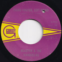 画像をギャラリービューアに読み込む, Martha &amp; The Vandellas - Jimmy Mack / Third Finger, Left Hand (7 inch Record / Used)
