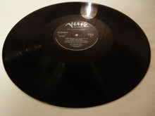 Laden Sie das Bild in den Galerie-Viewer, Ella Fitzgerald - Mack The Knife - Ella In Berlin (LP-Vinyl Record/Used)
