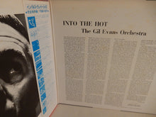 画像をギャラリービューアに読み込む, Gil Evans - Into The Hot (Gatefold LP-Vinyl Record/Used)
