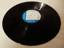画像をギャラリービューアに読み込む, Wayne Shorter - Super Nova (LP-Vinyl Record/Used)
