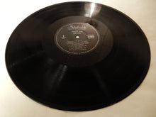 画像をギャラリービューアに読み込む, Hank Jones - Groovin&#39; High (LP-Vinyl Record/Used)
