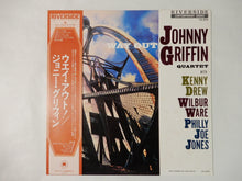 Laden Sie das Bild in den Galerie-Viewer, Johnny Griffin Quartet Way Out! Riverside Records SMJ-6067M
