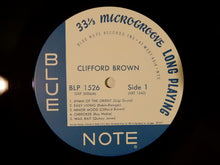 Laden Sie das Bild in den Galerie-Viewer, Clifford Brown Memorial Album Blue Note GXF 3006
