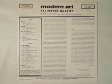 Laden Sie das Bild in den Galerie-Viewer, Art Pepper Quartet Modern Art Intro Records GXF 3129
